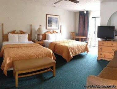 Hotel Channel Islands 3*